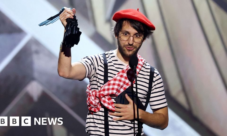 Imagine despre clair obscur sweeps - secureitsolutions.ro