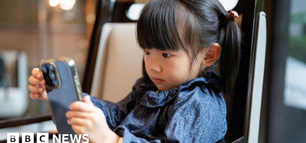 Vizual pentru china crack down pe secureitsolutions.ro