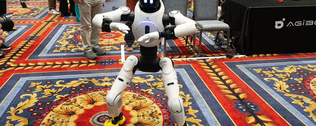 agibot humanoid robots - Imagine ilustrativă