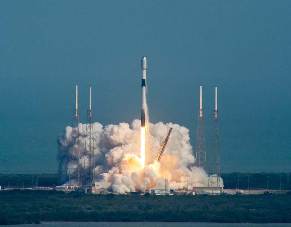 spacex deploy more - Imagine ilustrativă