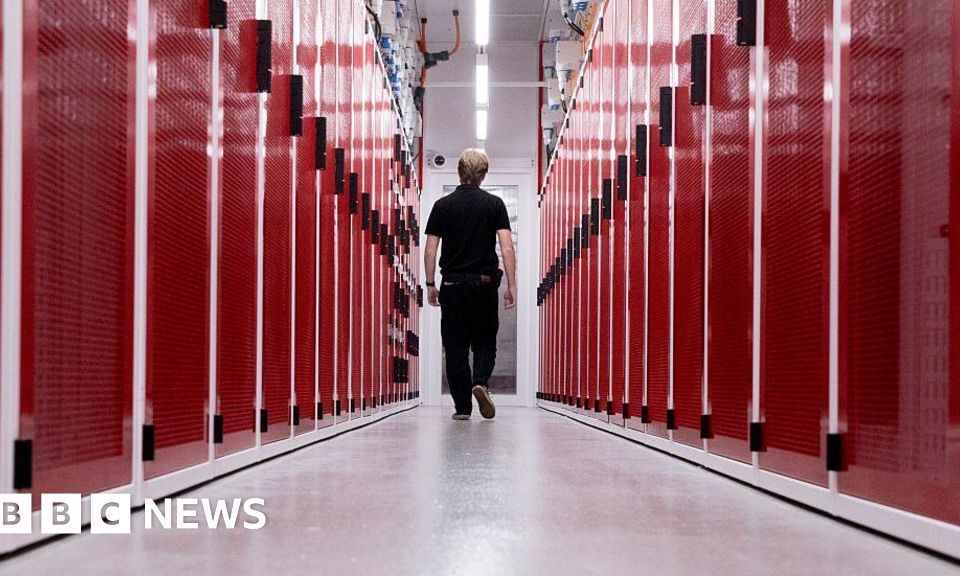 Vizual pentru honey shrunk data pe secureitsolutions.ro