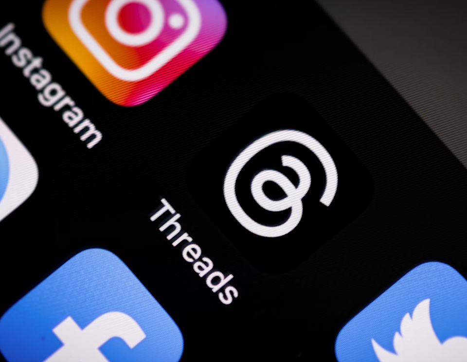 Imagine despre threads more global - secureitsolutions.ro