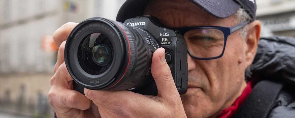 engadget review recap - Imagine ilustrativă