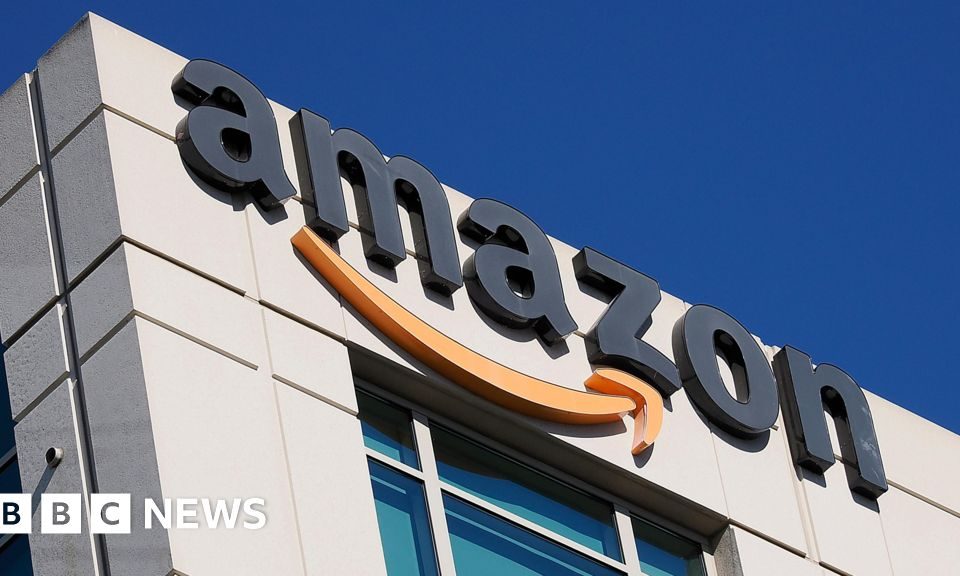 Foto reprezentând amazon accidentally sends - Outsourcing IT Romania