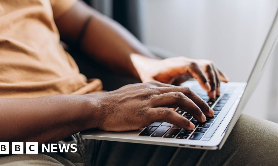 Foto reprezentând pornhub restrict access - Outsourcing IT Romania