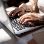 notepad says hijacked - Imagine ilustrativă