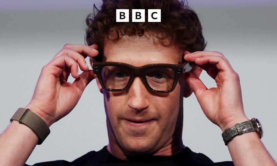 Foto reprezentând tech life - Outsourcing IT Romania