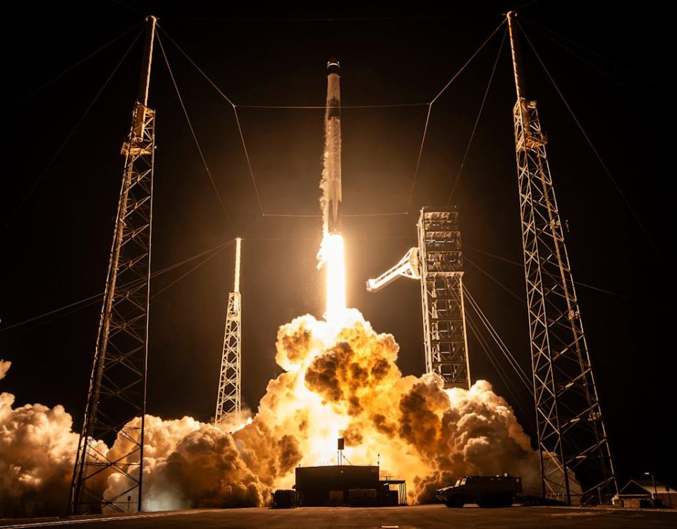 Foto reprezentând watch nasa spacex - Outsourcing IT Romania