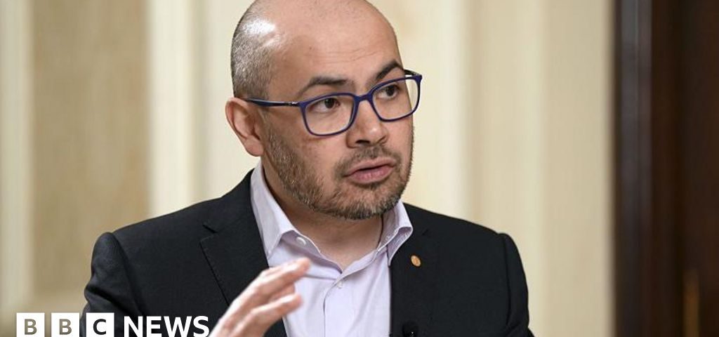 Foto reprezentând urgent research needed - Outsourcing IT Romania