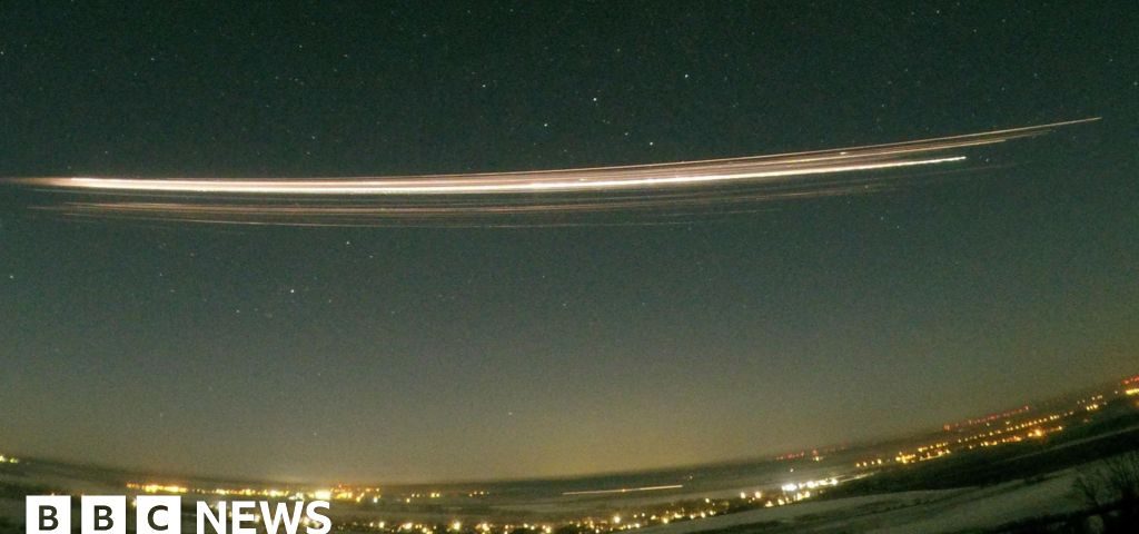 spacex rocket fireball - Imagine ilustrativă