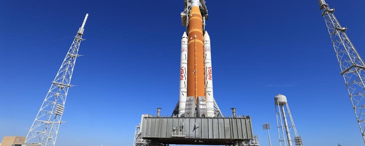 Foto reprezentând nasa crewed artemis - Outsourcing IT Romania