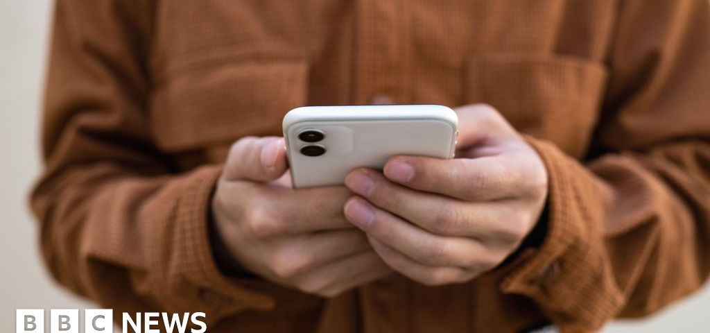 Foto reprezentând porn company fined - Outsourcing IT Romania