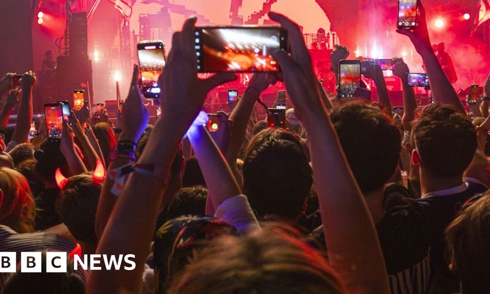 Foto reprezentând signal festivals sports - Outsourcing IT Romania