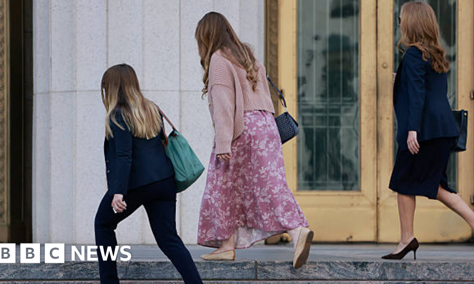 Foto reprezentând stopped engaging instagram - Outsourcing IT Romania